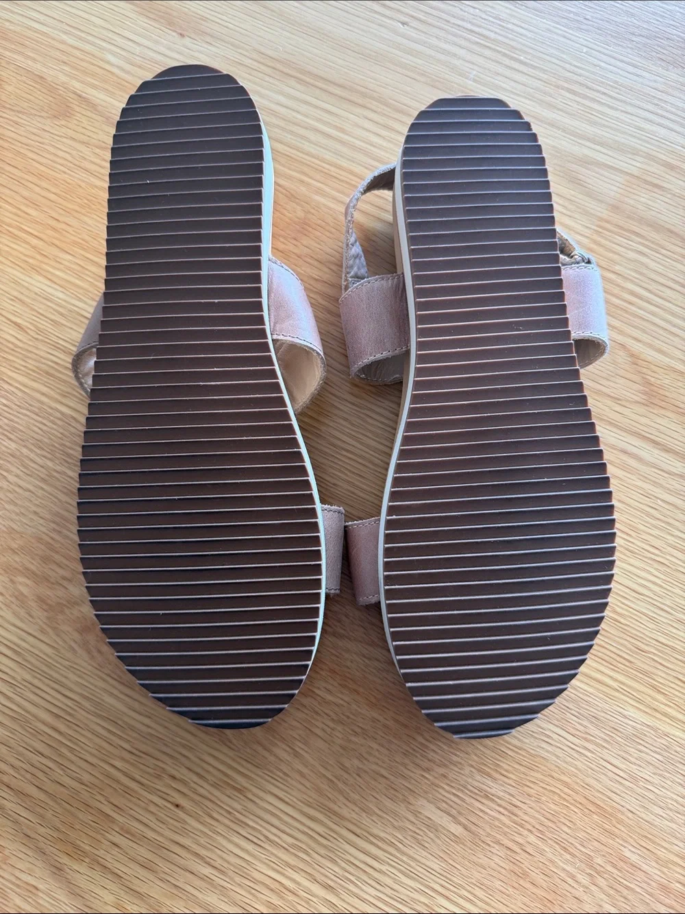 Nisolo Two-Strap Sandals in Dusty Mauve